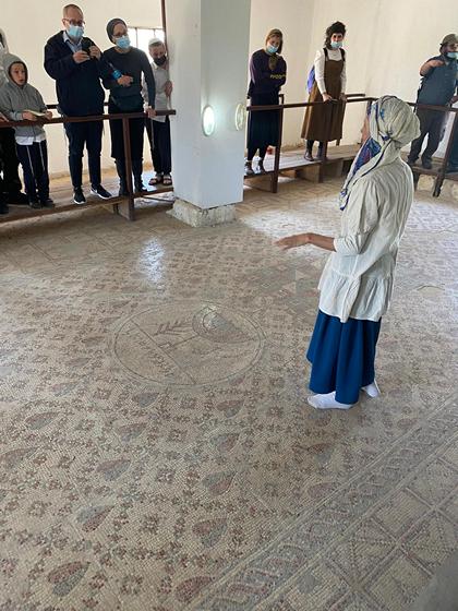 סיור חול המועד פסח בבית הכנסת שלום על ישראל ביריחו