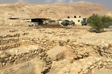 בנייה ערבית לא חוקית על האתר הארכאולוגי של ארמונות החשמונאים ביריחו