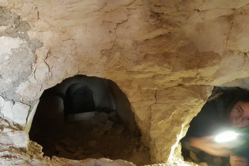 בסיור שהתקיים בחנוכה במערות הקבורה של הכהנים מבית שני ביריחו, נתגלתה מערה בתוך מערה