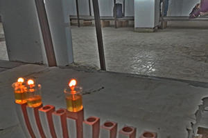 הדלקת נרות חנוכה בבית הכנסת שלום על ישראל ביריחו